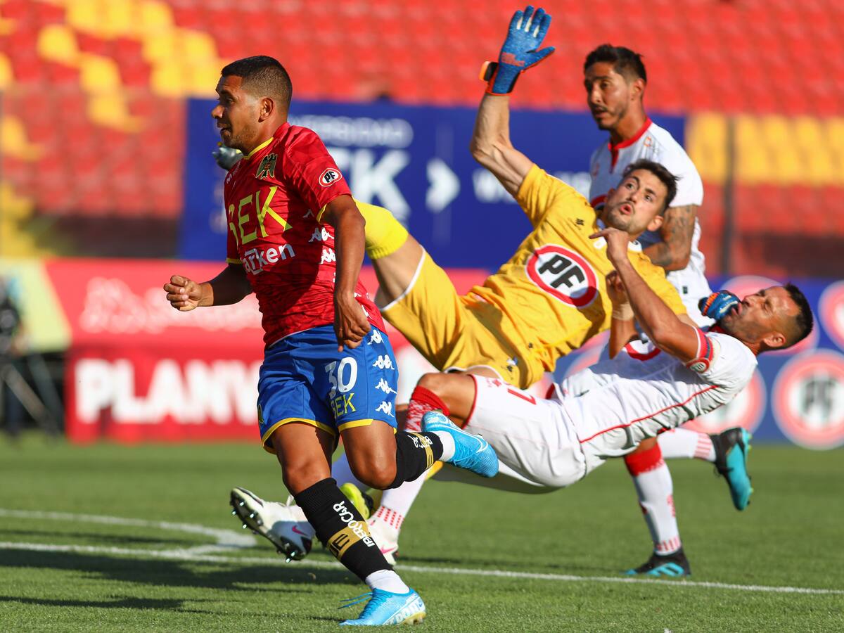 RESUMEN | Unión Española venció en entretenido partido a Unión La Calera en Santa Laura