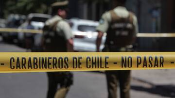 Carabinero dispara a menor que lo apuntó con un arma en Quilpué: herido fue detenido con otros adolescentes por diversos delitos