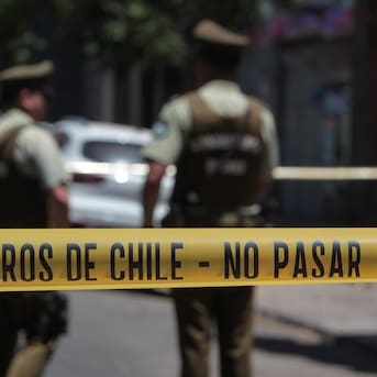 Carabinero dispara a menor que lo apuntó con un arma en Quilpué: herido fue detenido con otros adolescentes por diversos delitos