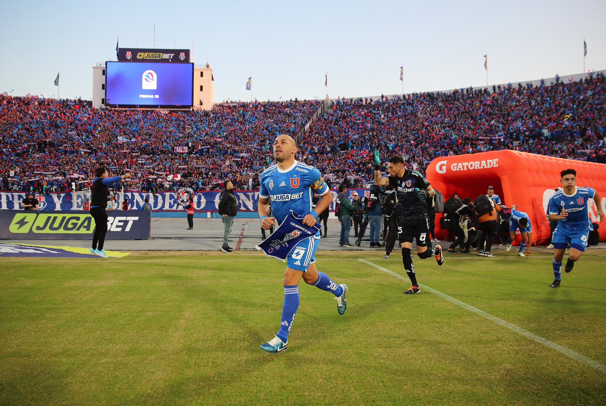Ojo hinchas azules: la condición que puso U para obtener entradas para el Superclásico | X: Universidad de Chile