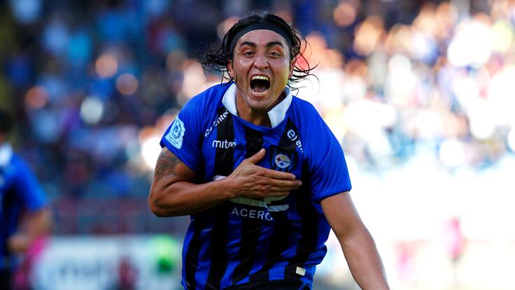 Daniel “Chucky” González festeja el título de Huachipato