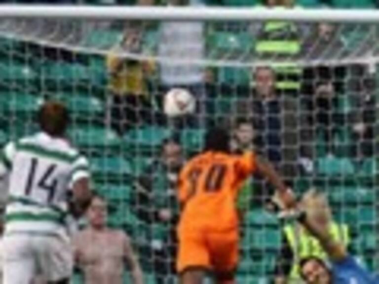 Udinese de Mauricio Isla empató como visita en Europa League