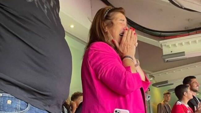 Madre de Cristiano Ronaldo se emocionó con los goles de su hijo