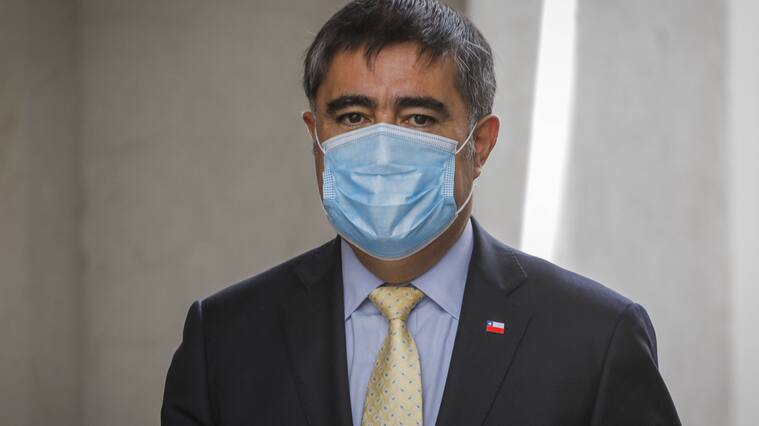 Mario Desbordes, ministro de Defensa