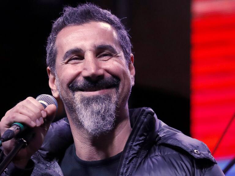 Serj Tankian se refirió a aquellas personas que lo critican por mostrar su postura política