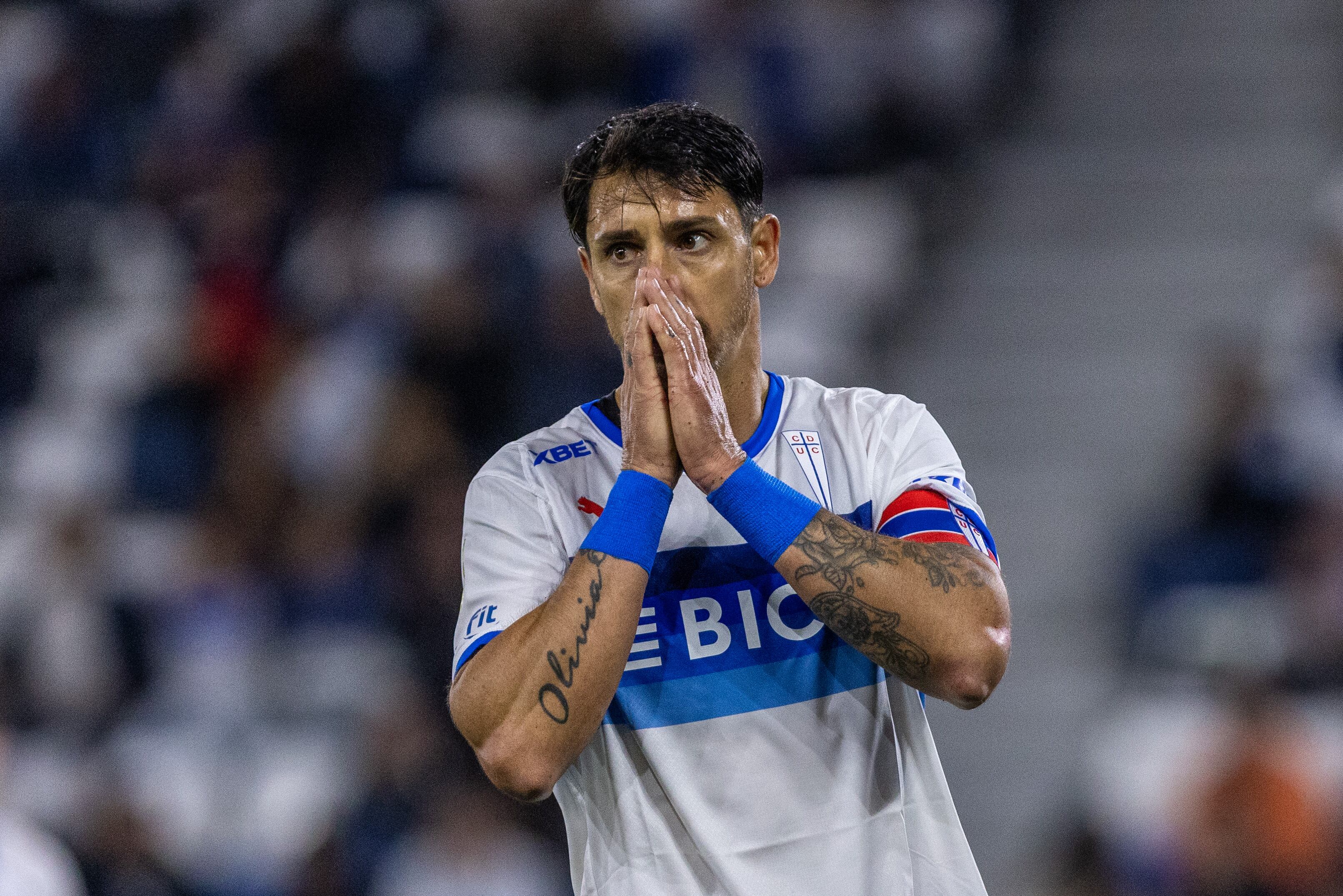 La UC no pudo con Audax en el Claro Arena