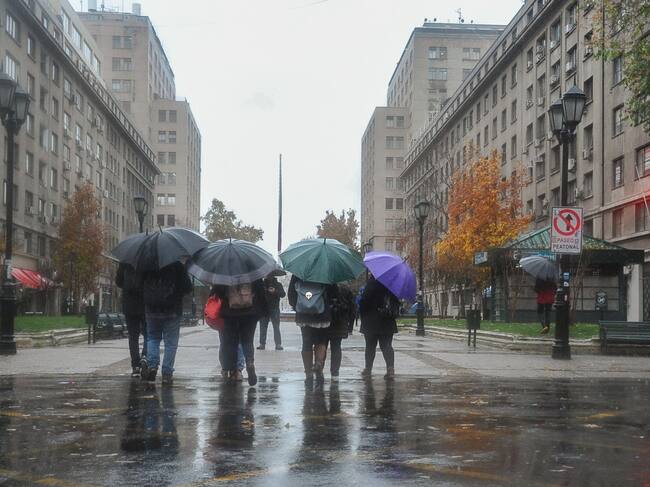 22 DE MAYO DEL 2024 / SANTIAGO
Intensas lluvias afectan la Región Metropolitana.
FOTO: VICTOR HUENANTE / AGENCIAUNO