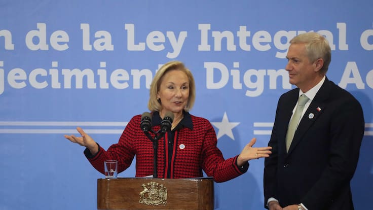 “Que sea un cambio de actitud”: Presidente Kast invita a Cecilia Morel a ceremonia por implementación de Ley Integral de Adultos Mayores