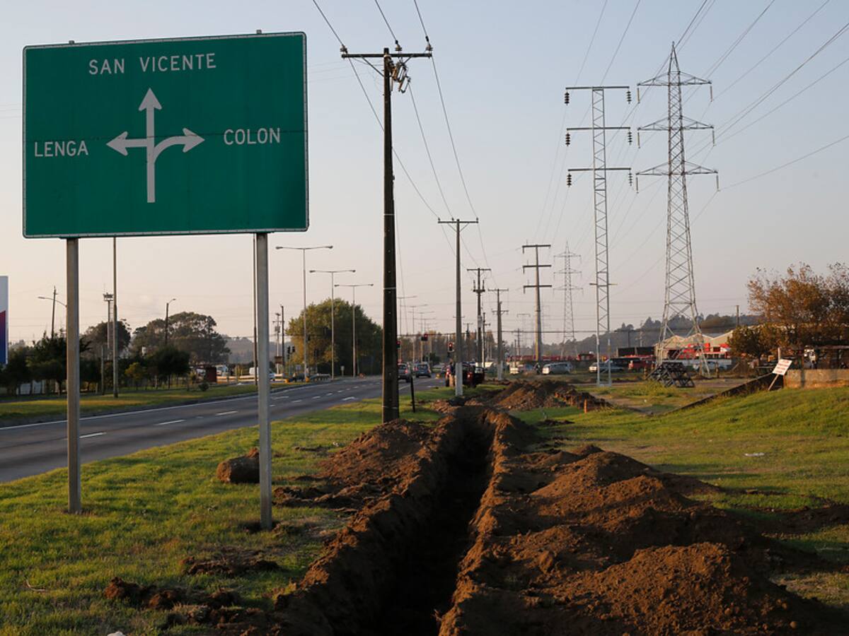 Municipalidad de Hualpén construyó zanja para evitar que personas vulneren cuarentena