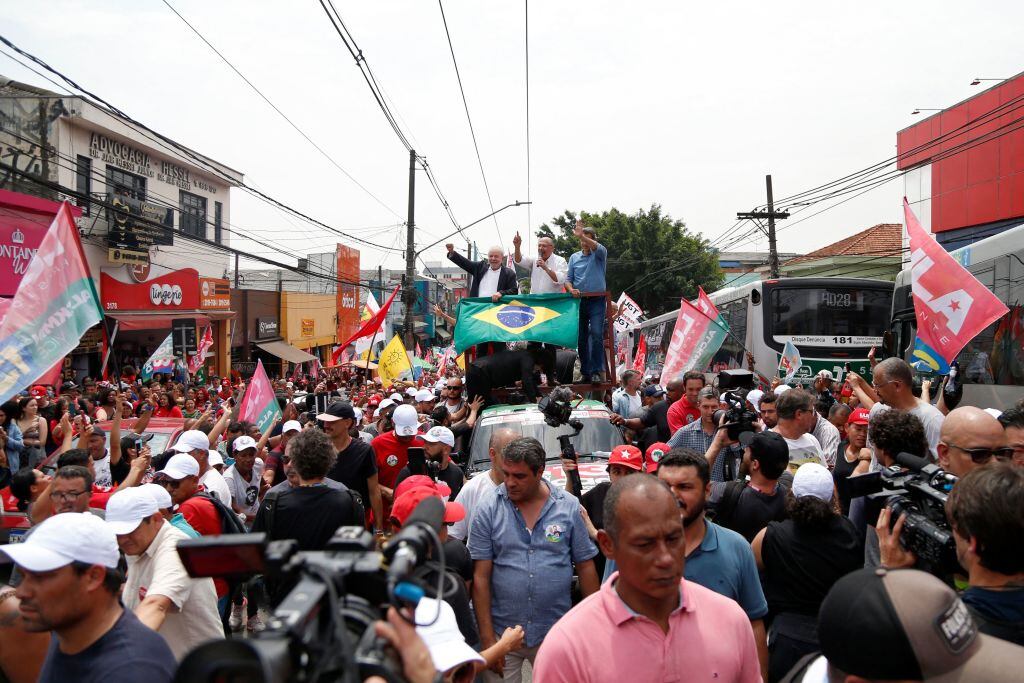 Lula Da Silva en campaña en una ciudad del estado de Sao Paulo en Brasil
