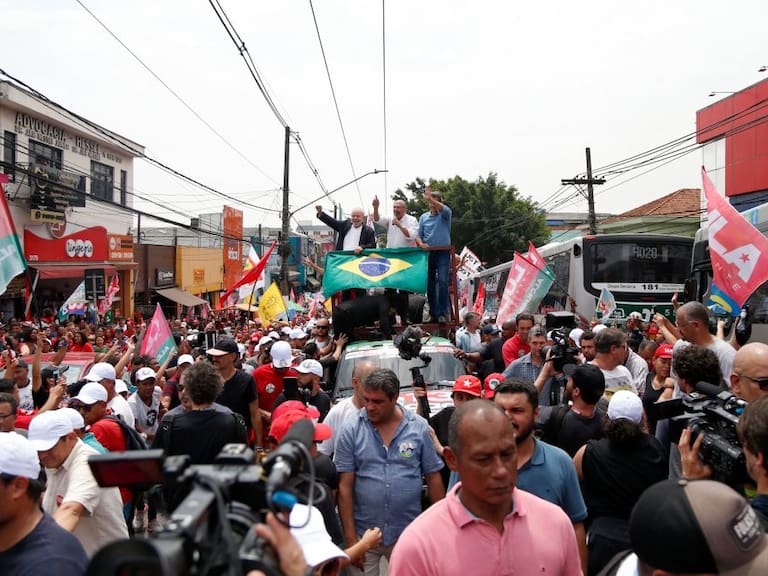 Lula Da Silva en campaña en una ciudad del estado de Sao Paulo en Brasil