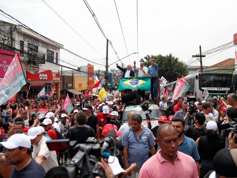 Lula Da Silva en campaña en una ciudad del estado de Sao Paulo en Brasil