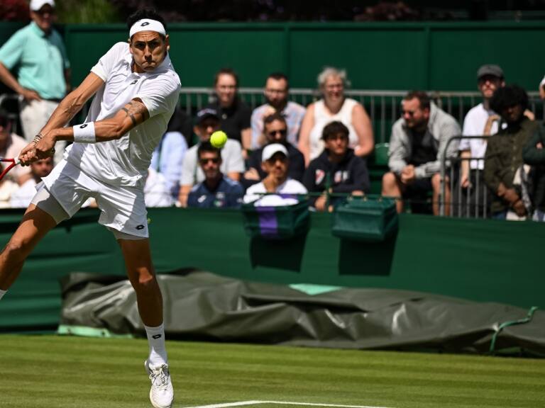 Alejandro Tabilo tuvo debut y despedida en los dobles de Wimbledon