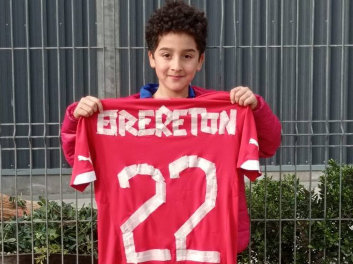 La Selección Chilena le hizo un espectacular regalo a Cristóbal, niño que es fanático de Ben Brereton