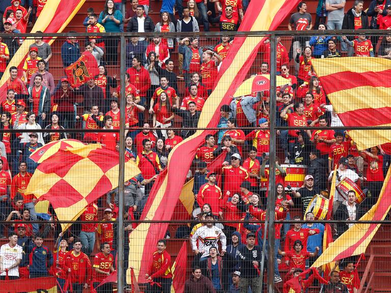 Buena lectura de juego: Libro reúne diez partidos inolvidables de Unión Española