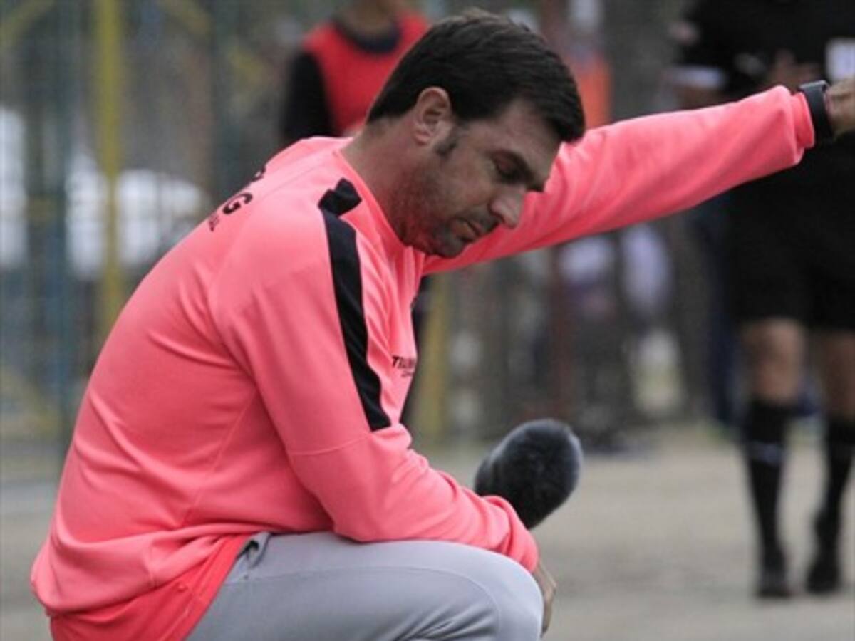 Aguas revueltas en Colo Colo: Aníbal Mosa ya se reunió con Guede