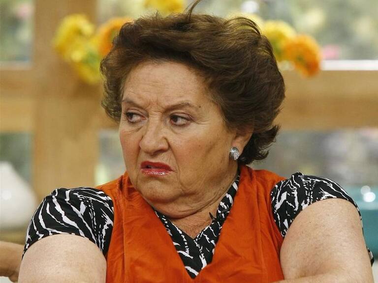 Doctora Cordero y su crítica a los festejos tras deceso de Lucía Hiriart: «No es bueno celebrar la muerte de alguien»