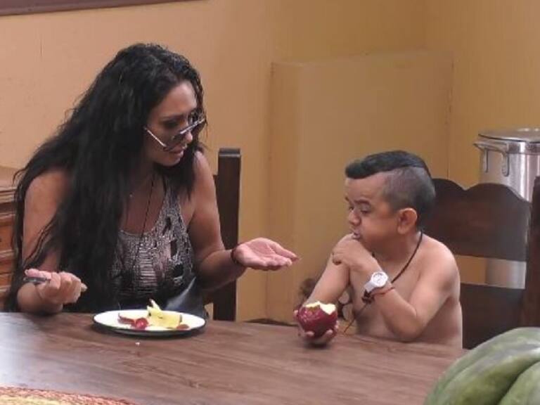 ¡Pamela Díaz lo tironeó en el agua! Miguelito protagonizó hilarantes momentos en estreno de Tierra Brava