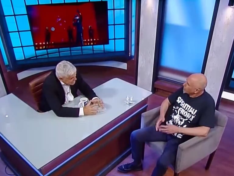 Locutor chileno rompe el silencio tras feroz cuchillazo en la cabeza y lanza teoría clave: “Hay un tema delicado...”