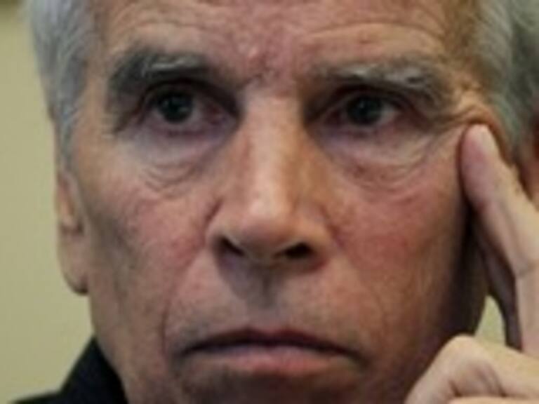 Empresario Douglas Tompkins sufrió un volcamiento en kayak