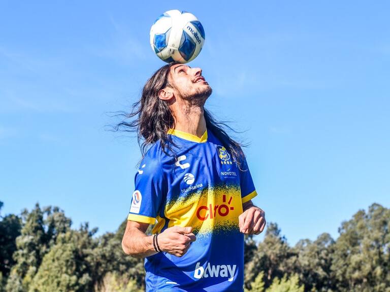 Nuevo «ruletero»: Sebastián Sosa Sánchez fue presentado oficialmente como refuerzo de Everton