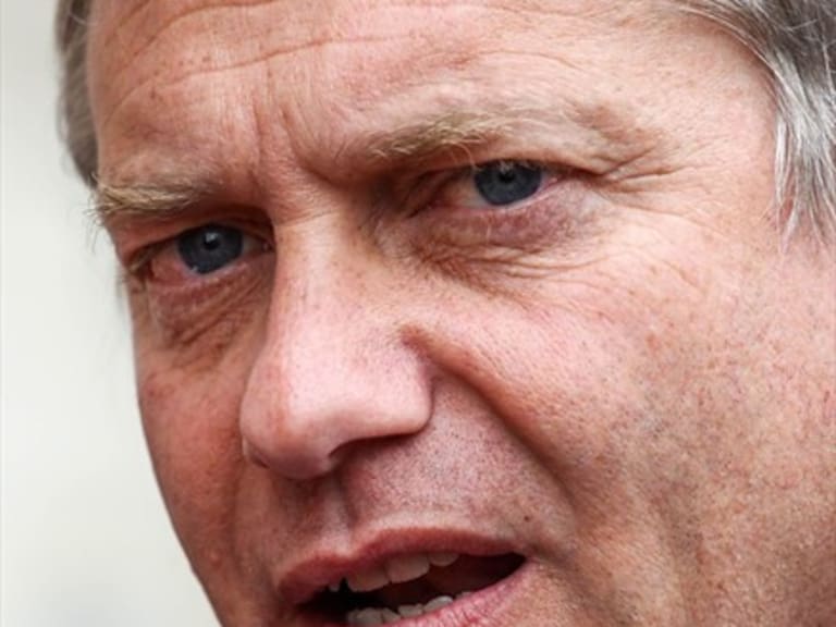 Kast: «Yo no soy admirador del general Pinochet, soy una persona que defiende el gobierno militar»