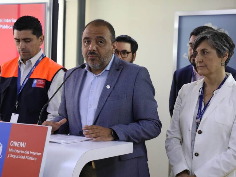 Ministerio de Educación: 14 comunas de la Región Metropolitana suspendieron las clases