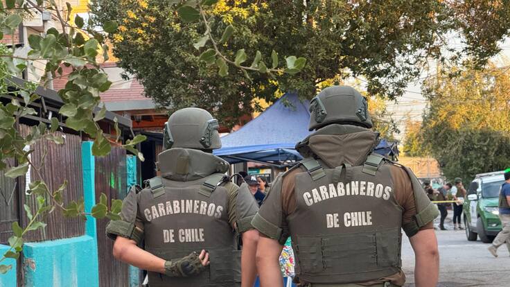 Enfrentamiento a balazos en San Joaquín termina con sujeto en riesgo vital: carabinero evitó ser baleado por uso de chaleco antibalas