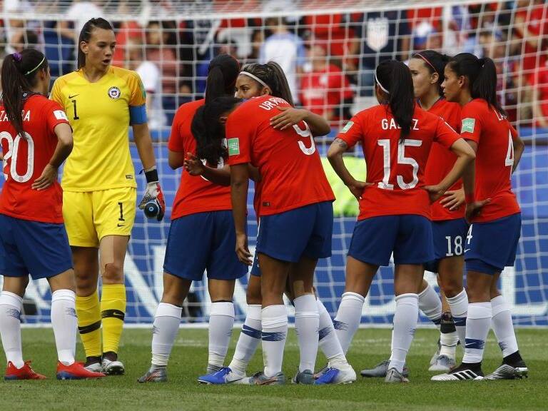 16 de Junio de 2019/PARISChristiane Endler y María José Urrutia durante el partido por el grupo F del Mundial Femenino Francia 2019 entre las selecciones de Chile vs EEUU jugado en el Estadio Parc des Princes de Paris
FOTO: MARIO DAVILA/AGENCIAUNO
