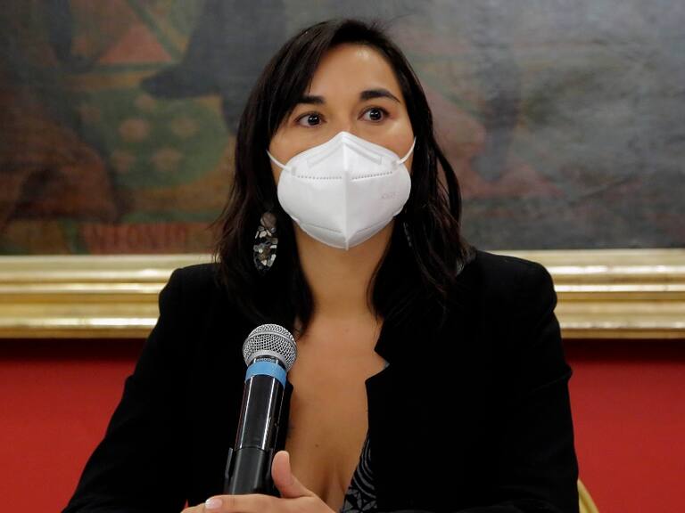 Ministra Siches descarta estado de excepción en la macrozona sur tras reunión de seguridad