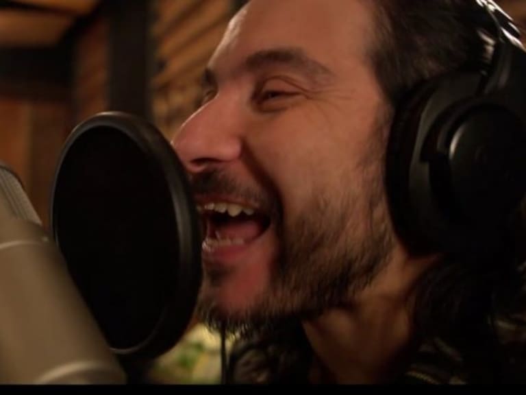 «Vacaciones en Wuhan»: Felipe Avello causó furor con el lanzamiento de su nueva canción