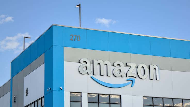 ¿Promesa fallida de la IA en Amazon? Empleados dicen que ahora trabajan más arreglando errores de la máquina