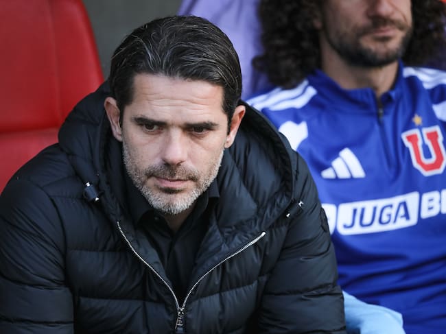 Fernando Gago, entrenador de la Universidad de Chile