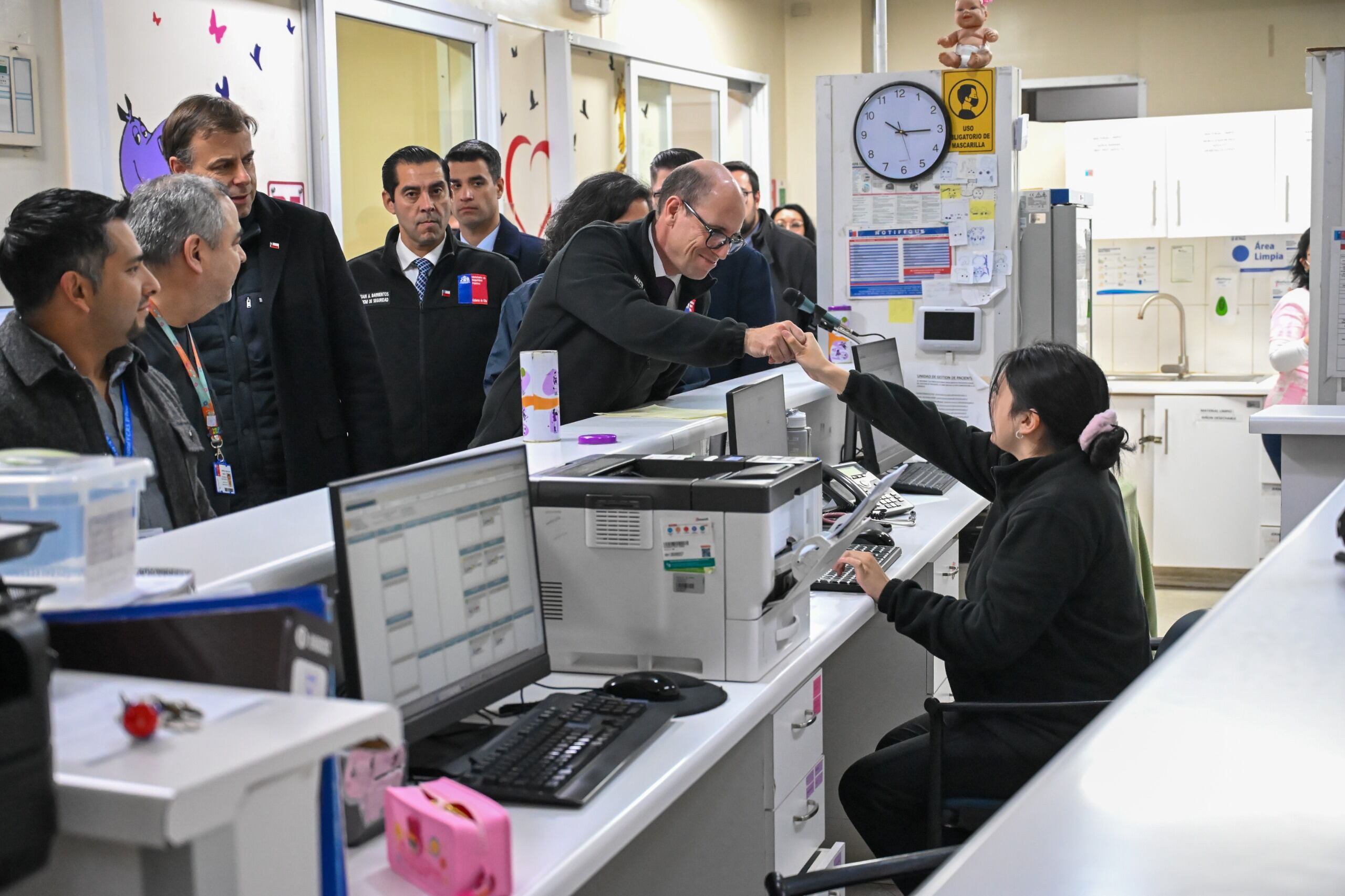 La trastienda de la inspección nocturna al Hospital El Pino