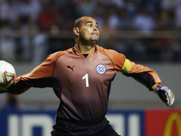 Chilavert hace estallar a todo Paraguay antes del partido con Chile: «Los que están al mando de la selección son fracasados»