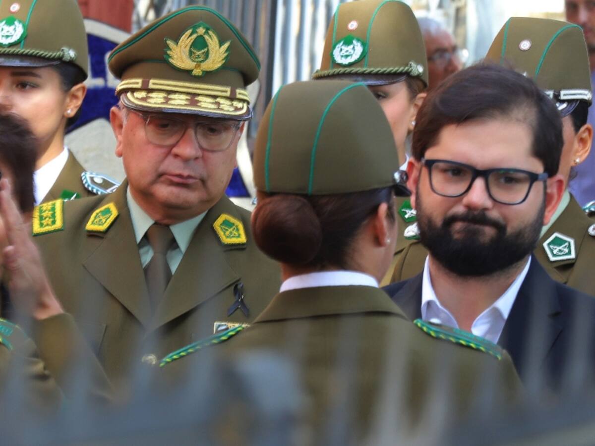 Cámara baja aprueba resolución que solicita al Presidente Boric ofrecer disculpas públicas a Carabineros por «ausencia de respaldo»