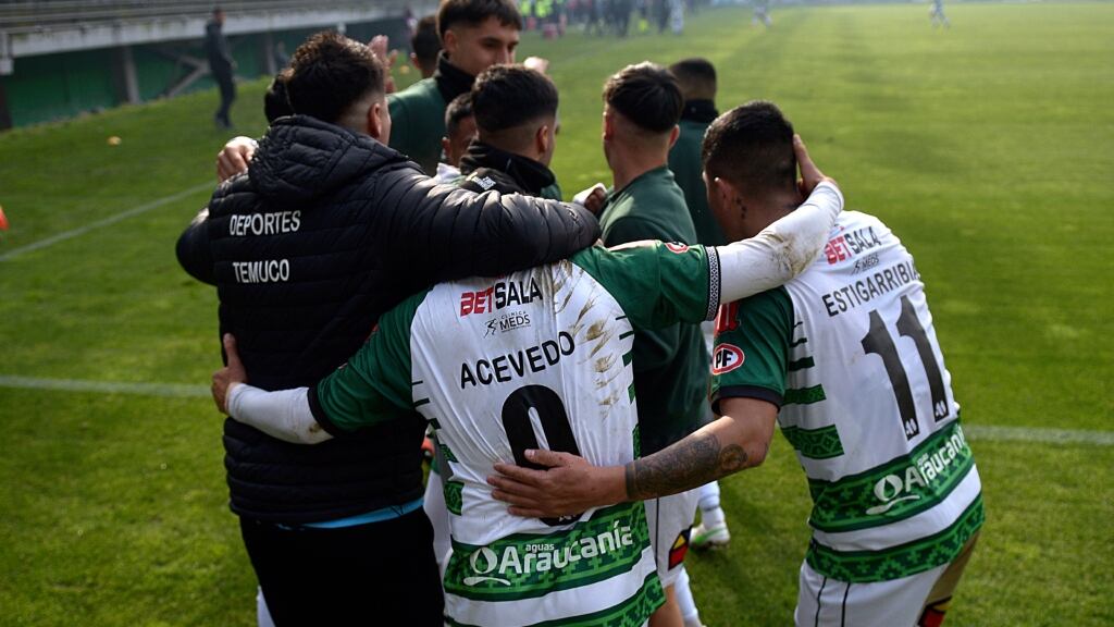 Plantel de Deportes Temuco denuncia a su directiva por desorganización y malas condiciones de entrenamiento
