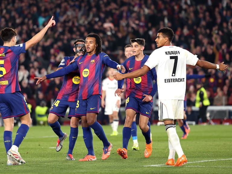 Barcelona superó al Eintracht por la Champions League