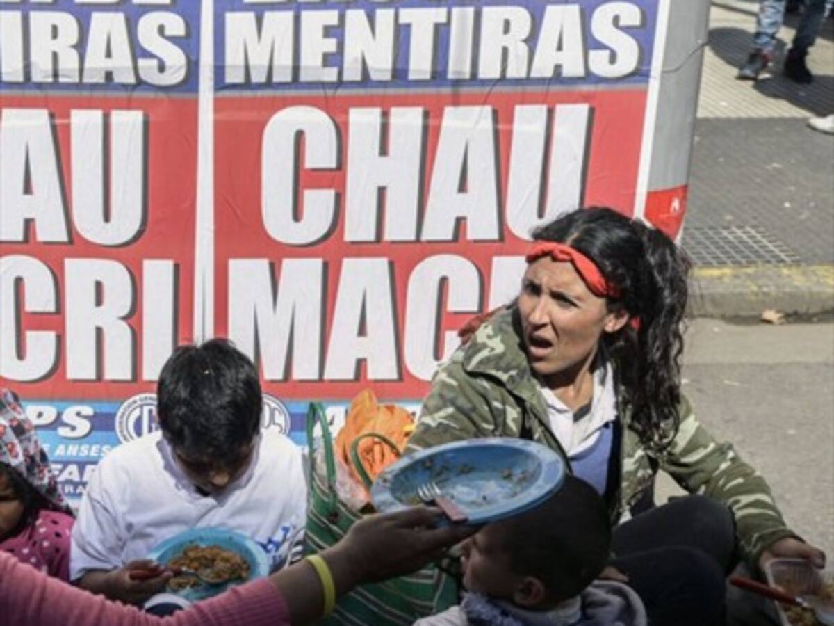 El FMI estima una caída del PIB, aumento de la inflación y del desempleo en Argentina