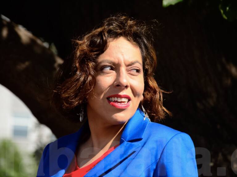 Concejala republicana de Maipú habría “escapado” de sesión tras acusaciones de fraude al fisco y maltrato