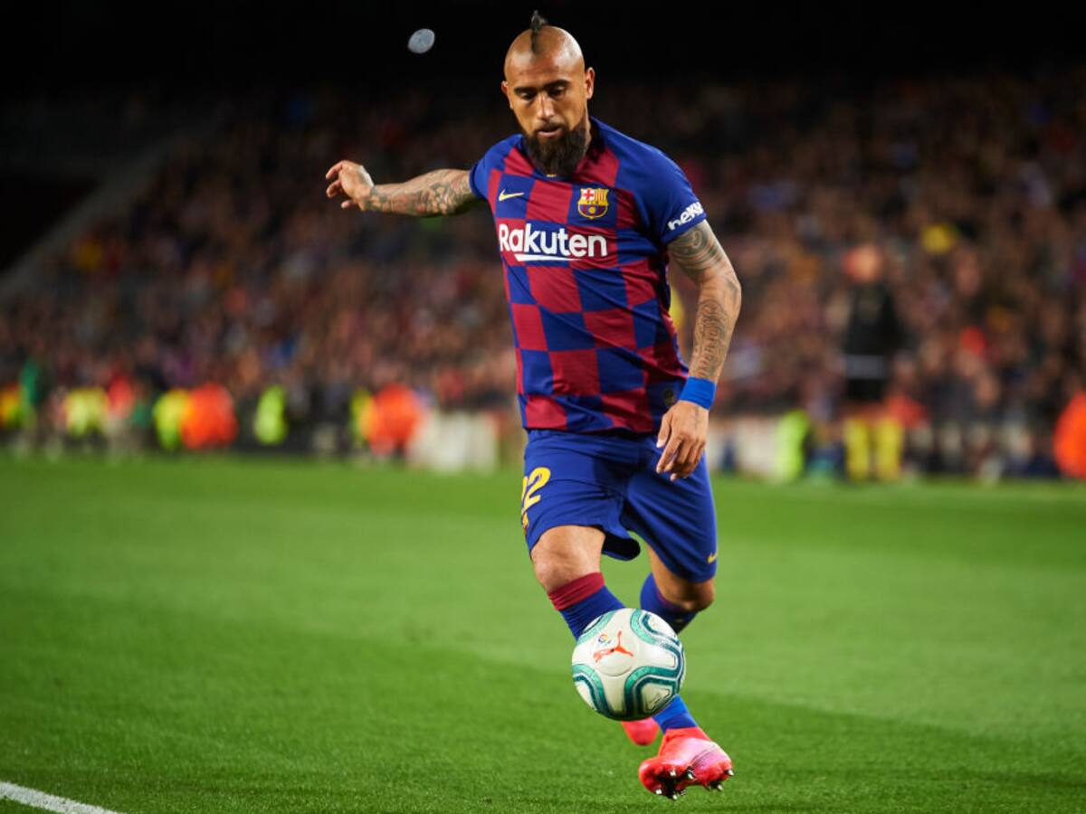 Prensa italiana aseguró que Miralem Pjanic ficharía por el FC Barcelona: Arturo Vidal entraría en la operación