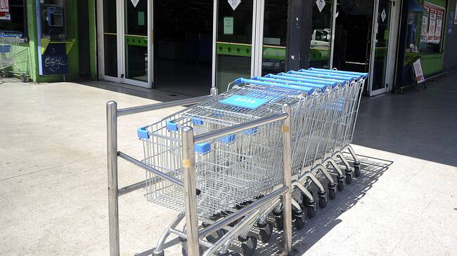 Conadecus demandó a cadena de supermercados por colusión de los pollos