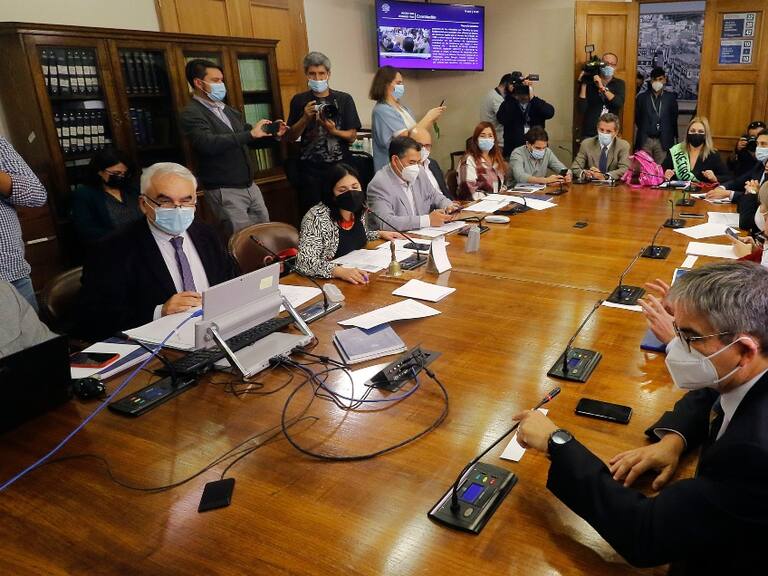 EN VIVO | Comisión de Constitución de la Cámara vota quinto retiro