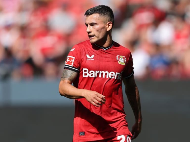En Brasil dan por hecho que Charles Aránguiz consiguió su salida del Leverkusen para volver a Inter de Porto Alegre