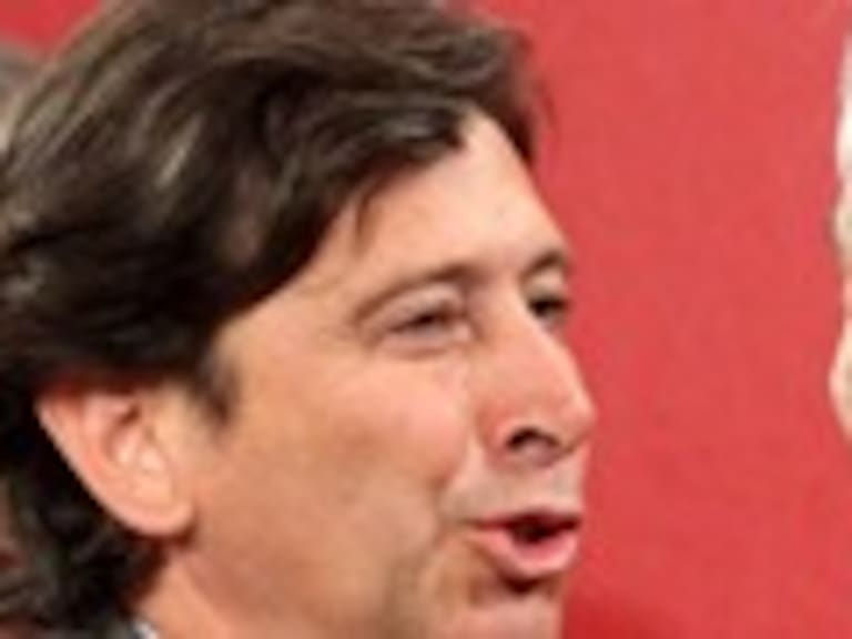 Laurence Golborne: A partir de mañana estaremos preocupados de encantar a millones de chilenos