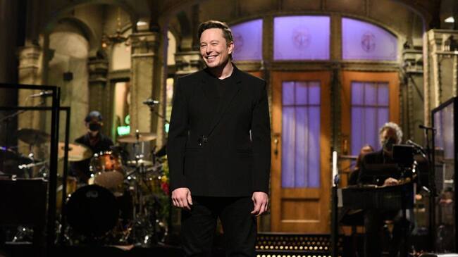 SATURDAY NIGHT LIVE -- "Elon Musk" Episode 1803 -- Pictured: Host Elon Musk during the monologue on Saturday, May 8, 2021 -- (Photo By: Will Heath/NBC/NBCU Photo Bank via Getty Images)