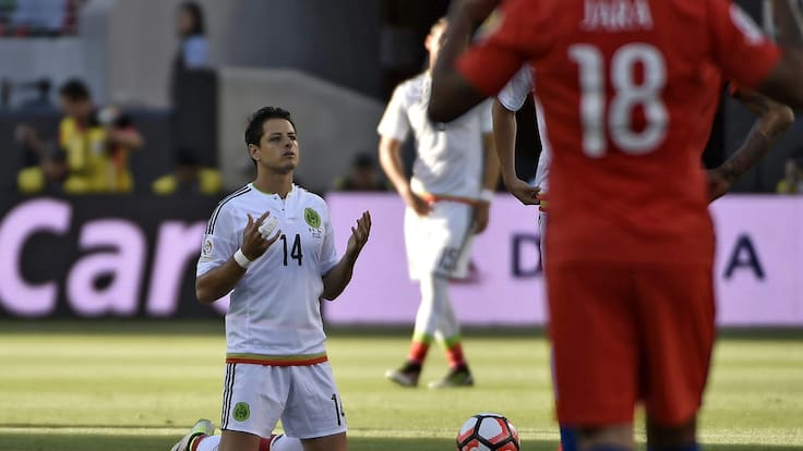 “Estuvieron con ayuda psicológica”: Claudio Bravo revela el secreto mejor guardado de México tras la Copa América Centenario