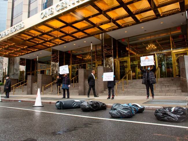 Una protesta ante el Trump International Hotel de Washington