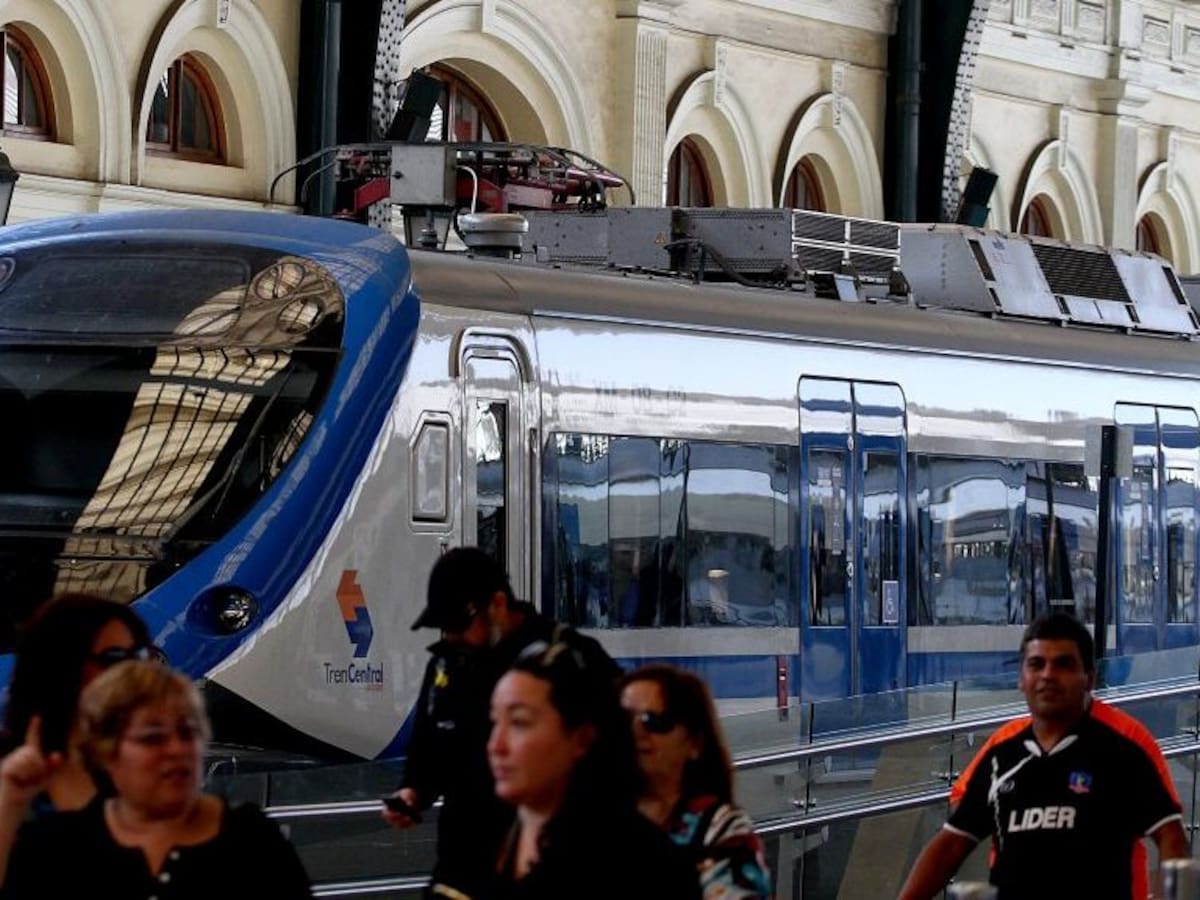 Amago de incendio altera servicio del tren Nos-Estación Central: EFE opera con recorridos parciales y retrasos