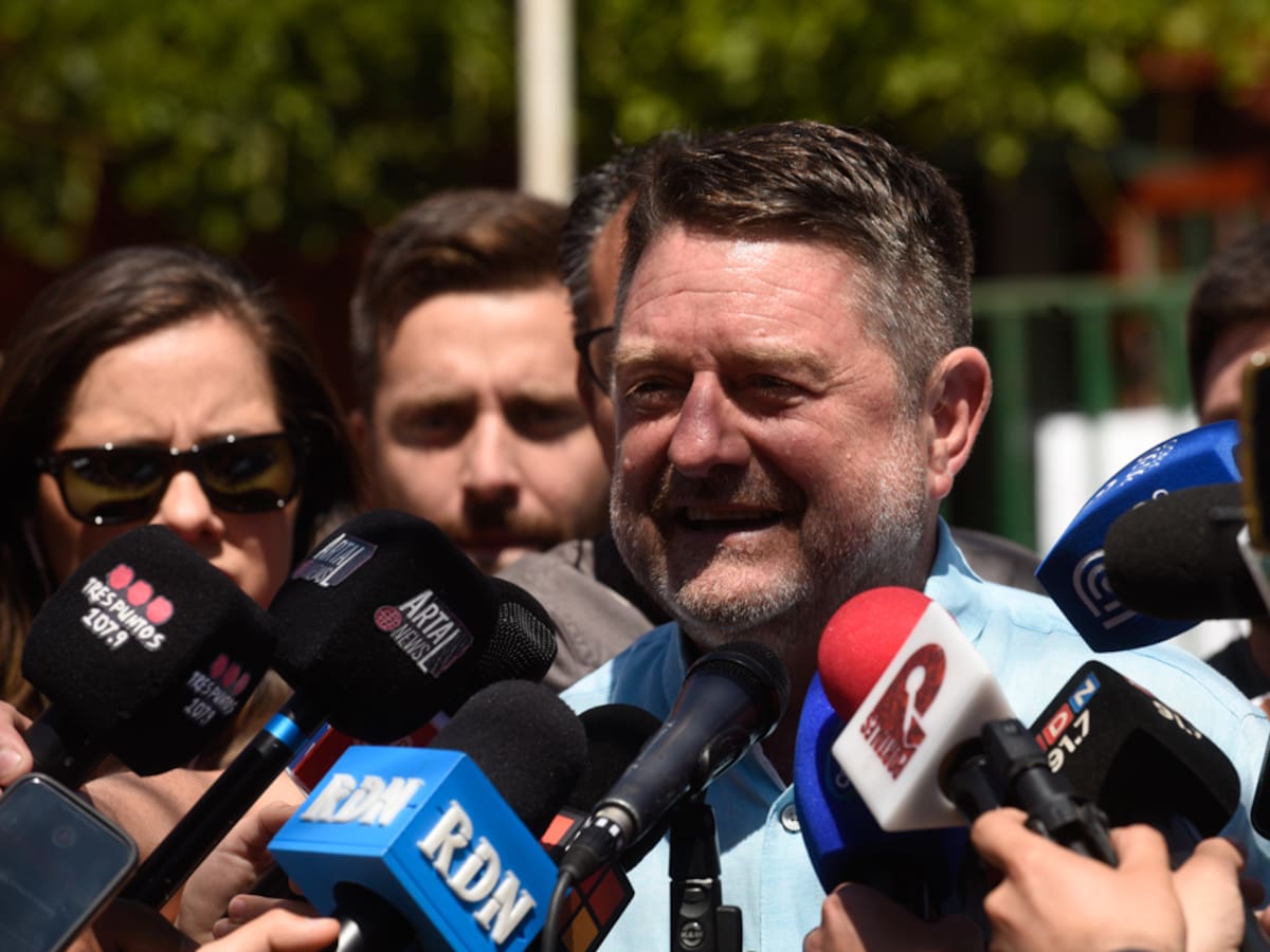 Claudio Orrego y opción de ser reelecto como gobernador RM: “Ganar en primera vuelta es difícil”